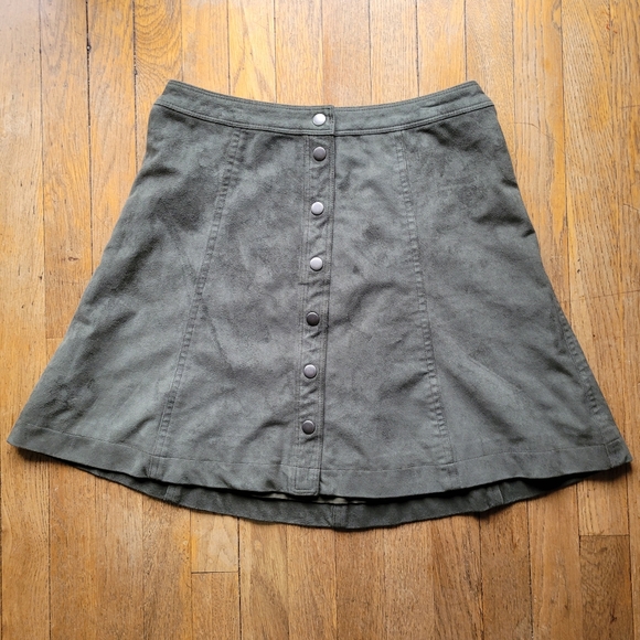 Abercrombie and Fitch Skirt 🎀 - Picture 1 of 8
